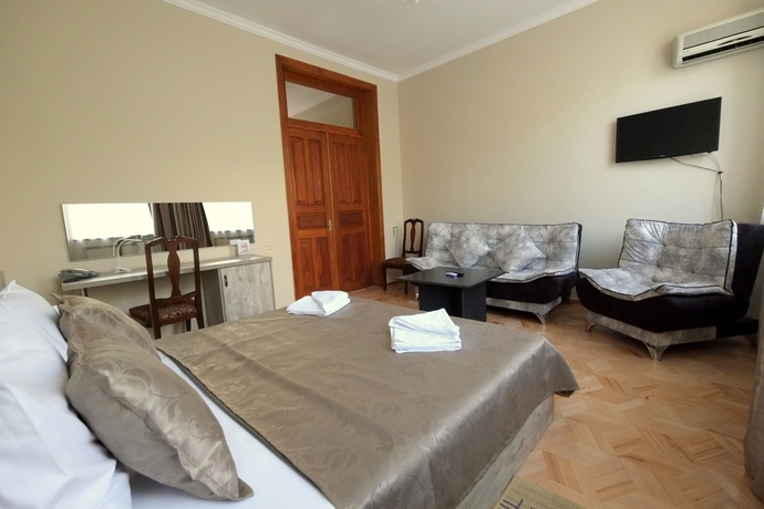 Imagen de la habitación del Hotel Georgian House, Tbilisi. Foto 2