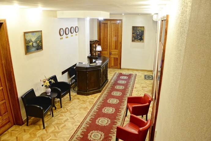 Imagen de los interiores del Hotel Georgian House, Tbilisi. Foto 19