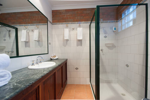 Imagen de la habitación del Hotel Georgian Motor Lodge. Foto 6
