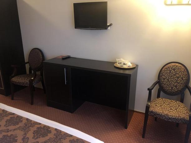 Imagen de los interiores del Hotel Georgiani. Foto 6