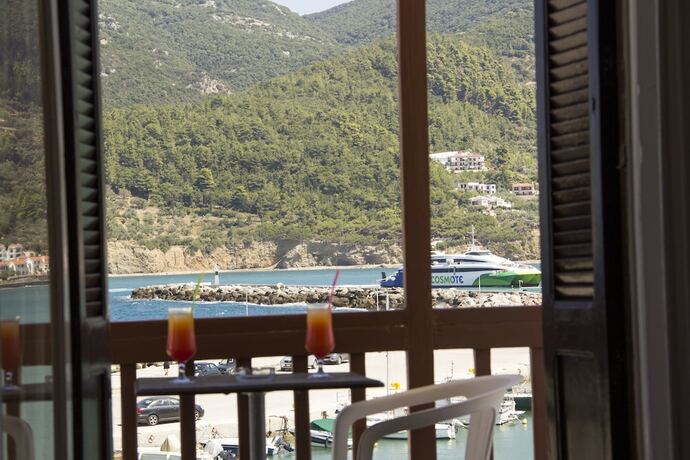 Imagen general del Hotel Georgios L. Foto 18