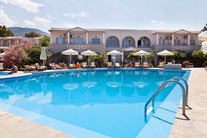 Imagen general del Hotel Georgioupolis Beach Hotel. Foto 5