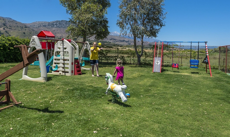 Imagen de los exteriores del Hotel Georgioupolis Resort. Foto 10