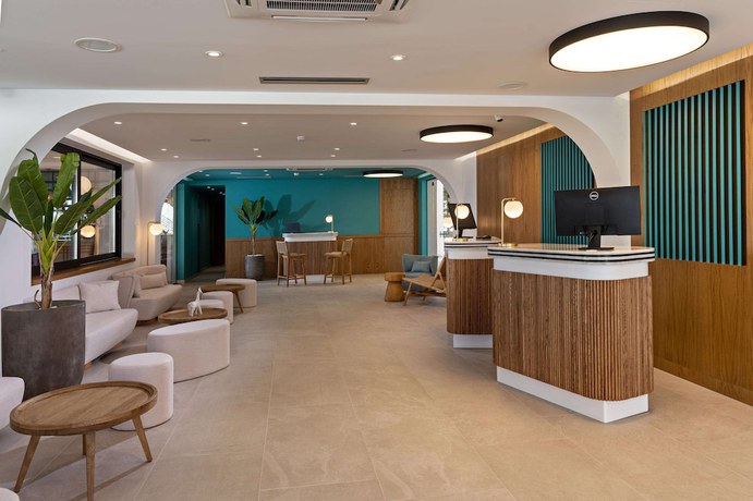 Imagen de los interiores del Hotel Georgioupolis Suites. Foto 20