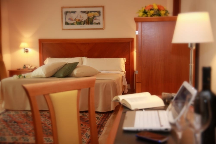 Imagen de la habitación del Hotel Geovillage. Foto 9