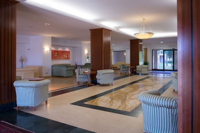 Imagen de los interiores del Hotel Geovillage. Foto 17