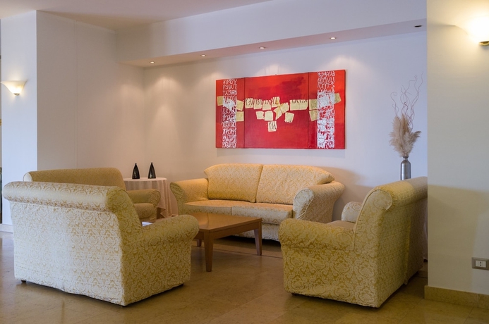 Imagen de los interiores del Hotel Geovillage. Foto 19