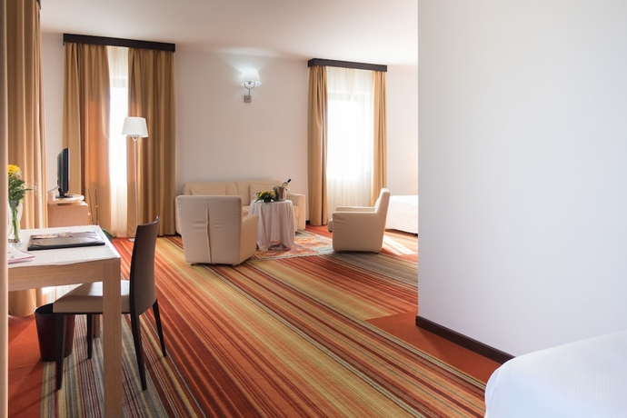 Imagen de la habitación del Hotel Geovillage. Foto 13