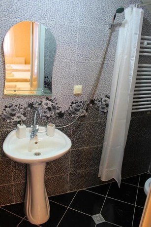 Imagen de la habitación del Hotel Gera. Foto 9