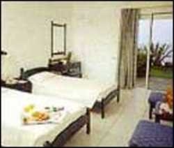Imagen de la habitación del Hotel Gerakina Beach. Foto 2