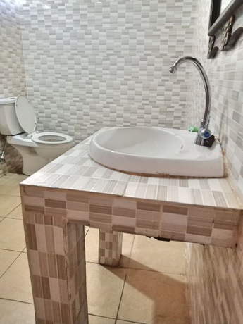 Imagen de la habitación del Hotel Geringsing Bungalow. Foto 15