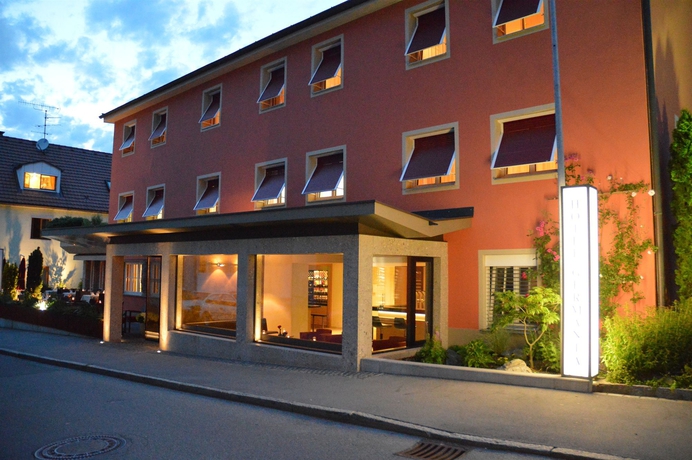 Imagen de los exteriores del Hotel Germania, Bregenz. Foto 15