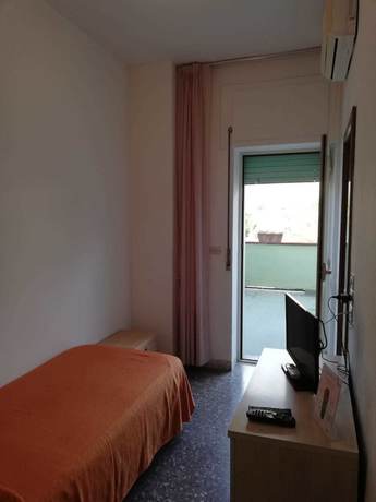 Imagen de la habitación del Hotel Germania, Praia A Mare. Foto 6