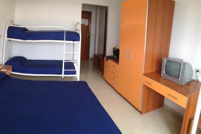 Imagen de la habitación del Hotel Germania, Praia A Mare. Foto 8