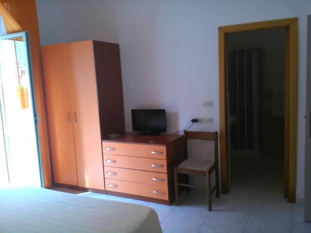 Imagen de la habitación del Hotel Germania, Praia A Mare. Foto 11