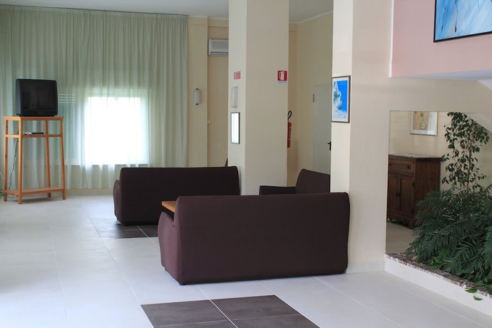 Imagen de los interiores del Hotel Germania, Praia A Mare. Foto 20