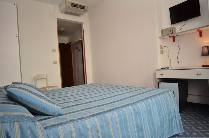 Imagen de la habitación del Hotel Germania, San Michele al Tagliament. Foto 8