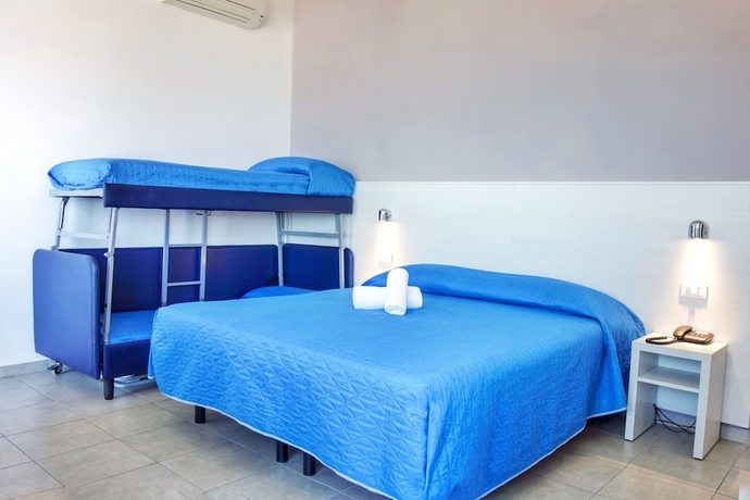 Imagen de la habitación del Hotel German's. Foto 5