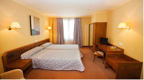 Imagen de la habitación del Hotel Gernika. Foto 6