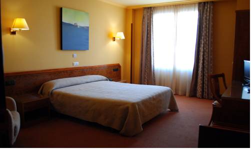 Imagen de la habitación del Hotel Gernika. Foto 15