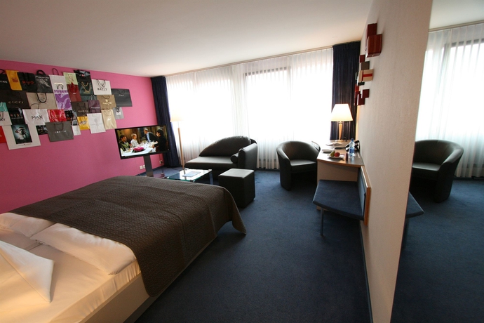 Imagen de la habitación del Hotel Geroldswil Swiss Quality. Foto 10