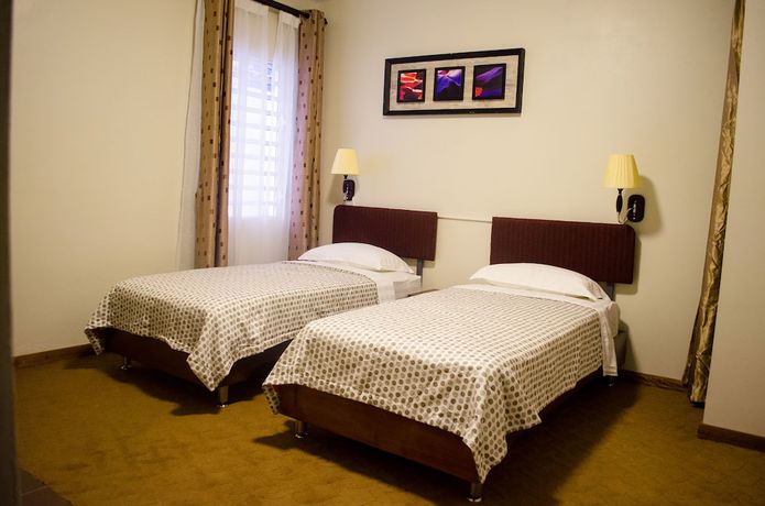 Imagen de la habitación del Hotel Gess. Foto 17