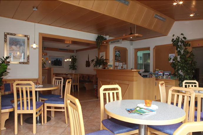 Imagen de los interiores del Hotel Gesser Sillian. Foto 19