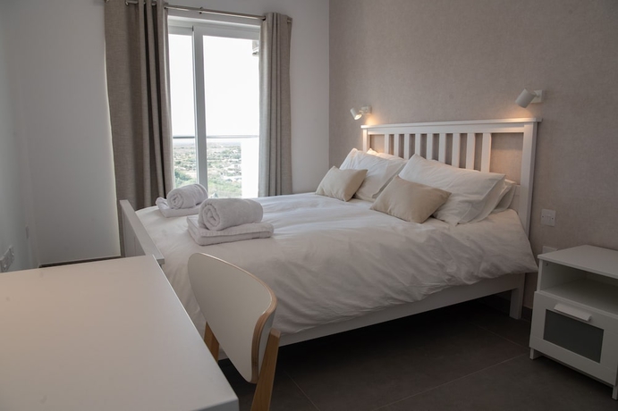 Imagen de la habitación del Hotel Gest, Mellieha. Foto 4