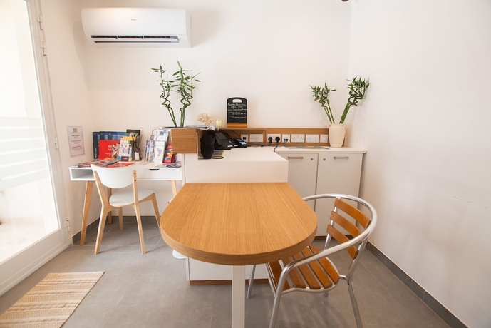 Imagen de los interiores del Hotel Gest, Mellieha. Foto 13