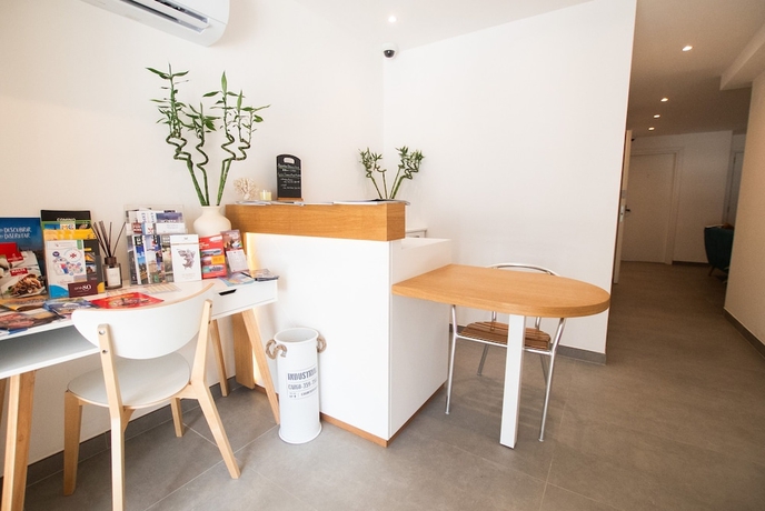 Imagen de los interiores del Hotel Gest, Mellieha. Foto 16