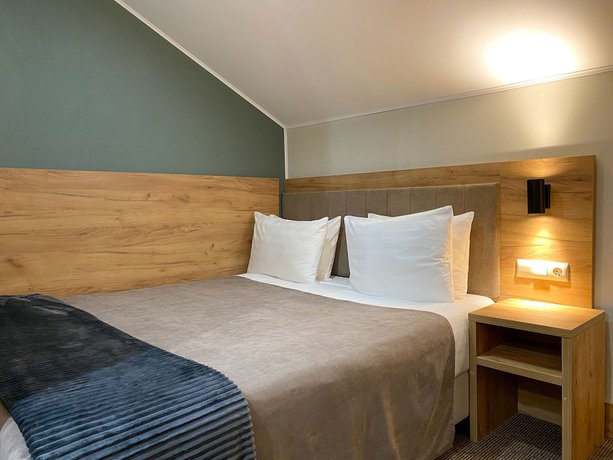 Imagen de la habitación del Hotel Gesten. Foto 19