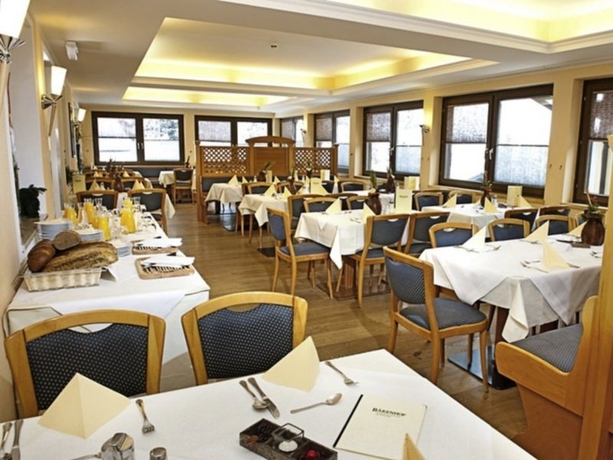 Imagen del bar/restaurante del Hotel Gesundheitszentrum B&auml;renhof Bad Gastein. Foto 8