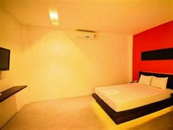 Imagen de los interiores del Hotel Get Link Hip Hua Hin. Foto 16