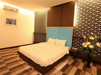 Imagen de los exteriores del Hotel Get Link Hip Hua Hin. Foto 14
