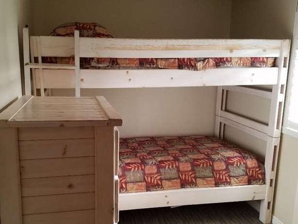 Imagen de la habitación del Hotel GetAways at Park Regency Resort. Foto 3
