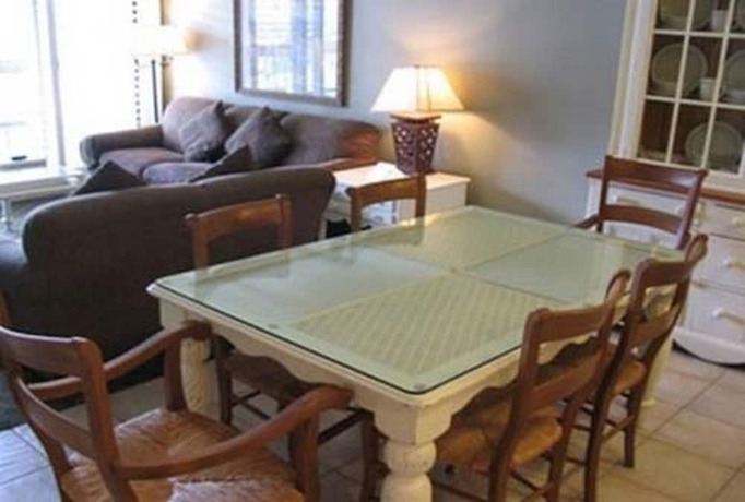 Imagen de la habitación del Hotel GetAways at Park Regency Resort. Foto 4