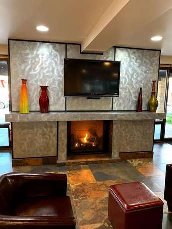Imagen de los interiores del Hotel GetAways at Park Regency Resort. Foto 19