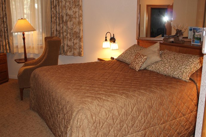 Imagen de la habitación del Hotel Getaways at Snow Lake Lodge. Foto 8