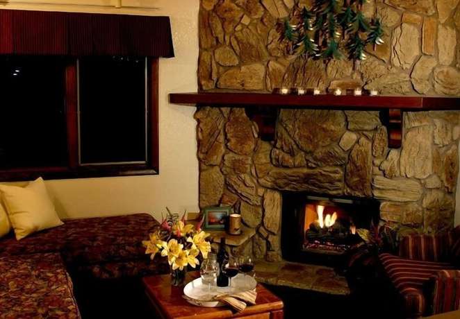 Imagen de la habitación del Hotel Getaways at Snow Lake Lodge. Foto 13
