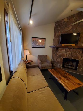 Imagen de la habitación del Hotel Getaways at Snow Lake Lodge. Foto 14