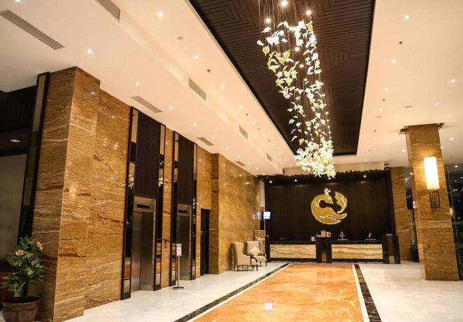 Imagen de los interiores del Hotel Gets Semarang. Foto 17