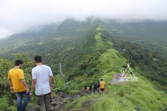 Imagen general del Hotel Getsetcamp Secret Lakeview Camp Lonavala. Foto 7