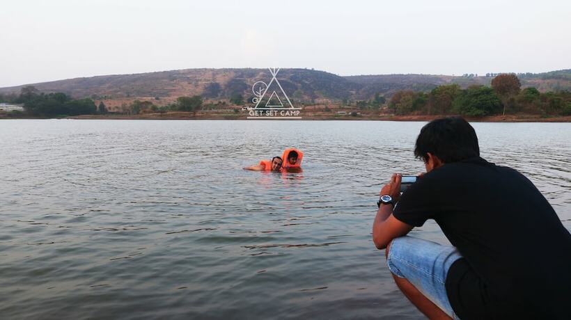 Imagen general del Hotel Getsetcamp Secret Lakeview Camp Lonavala. Foto 10