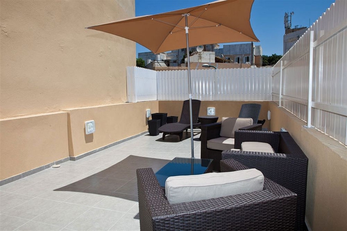 Imagen de los exteriores del Hotel Geula Suites. Foto 14