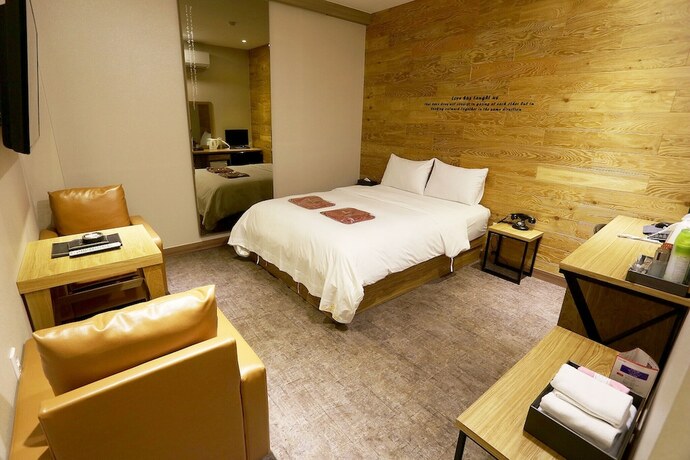 Imagen general del Hotel Geumjeong 1004. Foto 17