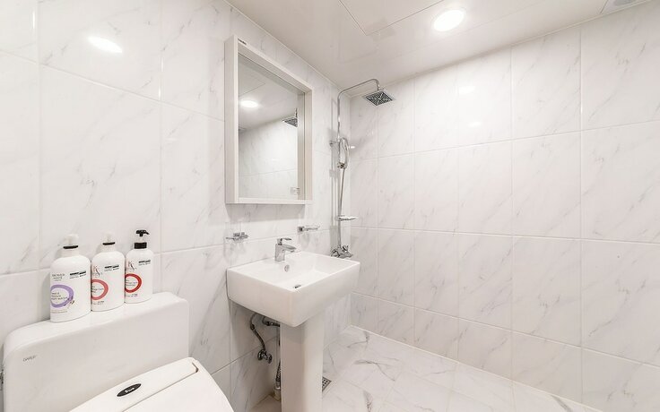 Imagen de la habitación del Hotel Geumjeong Band. Foto 11