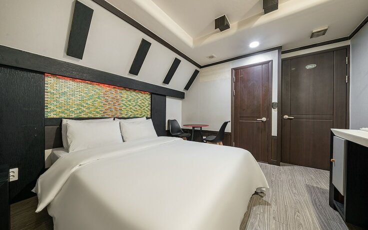 Imagen general del Hotel Geumjeong Bbarimong. Foto 7
