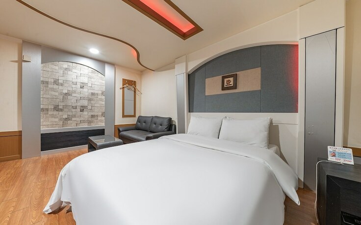 Imagen general del Hotel Geumjeong Bbarimong. Foto 11