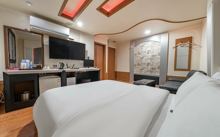 Imagen general del Hotel Geumjeong Bbarimong. Foto 12