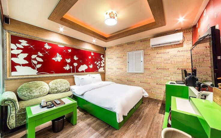 Imagen de la habitación del Hotel Geumjeong Chocolate. Foto 19